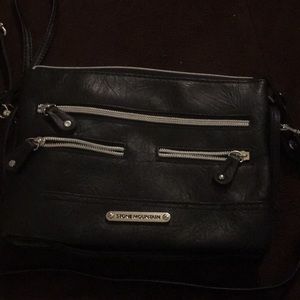 Stone Mountain purse. Excellent condition!